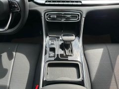 Geely Emgrand 5th Generation 1.5L CVT Luxury - ფოტო 15