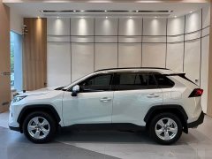 Toyota RAV4 2023 2.0L CVT FWD Urban Edition - ფოტო 4