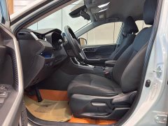 Toyota RAV4 2023 2.0L CVT FWD Urban Edition - ფოტო 5