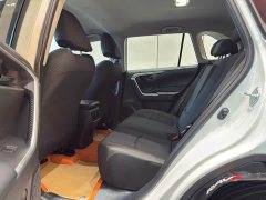 Toyota RAV4 2023 2.0L CVT FWD Urban Edition - ფოტო 6