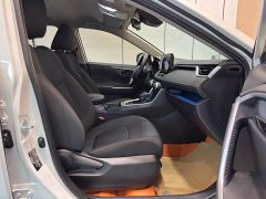 Toyota RAV4 2023 2.0L CVT FWD Urban Edition - ფოტო 9