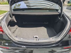 Mercedes-Benz E-Class E 300 L Sport Luxury - ფოტო 18