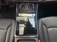 Audi Q7 55 TFSI quattro S line Sport - ფოტო 12