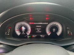 Audi Q7 55 TFSI quattro S line Sport - ფოტო 17