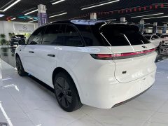 Li Auto L6 Pro - ფოტო 7