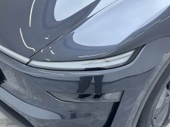 Tesla Model Y Rear-Wheel Drive - ფოტო 13