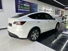 Tesla Model Y Standard Range RWD - ფოტო 9