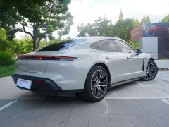 Porsche Taycan 2022 Facelift - ფოტო 17