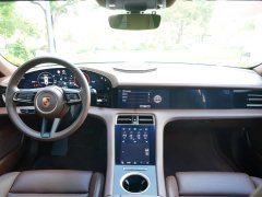 Porsche Taycan 2022 Facelift - ფოტო 7