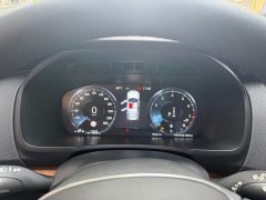 Volvo XC90 B6 Inscription 7-Seater - ფოტო 14