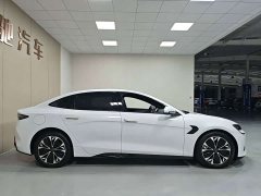 BYD Dolphin 2022 550km Standard Range RWD Luxury - ფოტო 7