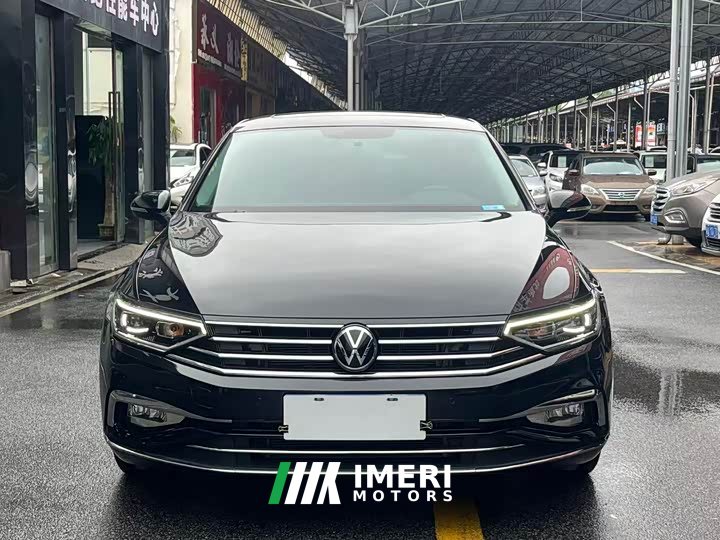 Volkswagen Magotan 280TSI DSG Comfort