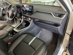 Toyota RAV4 2.0L CVT FWD Urban Edition - ფოტო 13