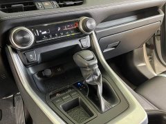 Toyota RAV4 2.0L CVT FWD Urban Edition - ფოტო 17