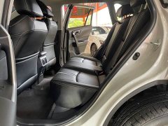 Toyota RAV4 2.0L CVT FWD Urban Edition - ფოტო 9