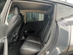 Tesla Model Y Long Range All-Wheel Drive - ფოტო 9