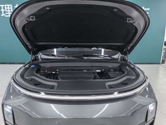 Li Auto L8 Pro - ფოტო 8