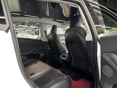 Tesla Model Y Long Range All-Wheel Drive - ფოტო 12