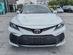 Toyota Camry 2.5G Luxury - ფოტო 1