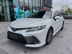 Toyota Camry 2.5G Luxury - ფოტო 2