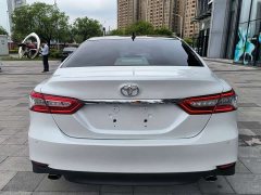 Toyota Camry 2.5G Luxury - ფოტო 3