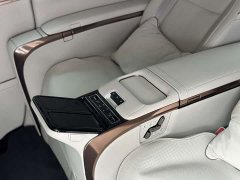 Lexus LM 2023 500h Four-Seat Royal Edition - ფოტო 7