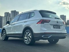 Volkswagen Tiguan L 2024 300TSI Automatic FWD Smart Comfort Edition - ფოტო 11
