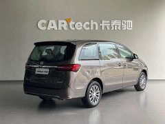 Buick GL8 Land Official Business Class 652T Comfort Edition - ფოტო 4