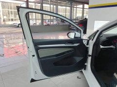 Volkswagen Golf 2021 280TSI DSG Pro - ფოტო 7