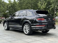 Bentley Bentayga 4.0T V8 - ფოტო 4