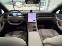 NIO ES8 100kWh Signature Edition - ფოტო 19