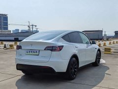 Tesla Model Y 2022 Facelift Rear-Wheel Drive - ფოტო 7