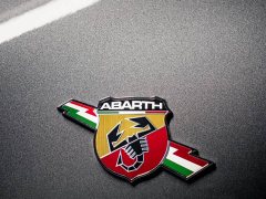 Tesla Abarth 595 1.4T Competizione - ფოტო 14
