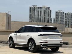 Lincoln Adventurer Explorer 2.0T Two-Wheel Drive Premium - photo 4