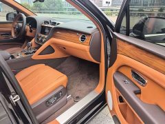 Bentley Bentayga 2022 4.0T V8 - ფოტო 8