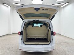 Buick GL8 Land Executive Cabin Premium - ფოტო 11