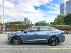 BYD Dolphin 06 DM-i Smart Drive 120KM Deluxe - ფოტო 20