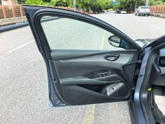 BYD Dolphin 06 DM-i Smart Drive 120KM Deluxe - ფოტო 4