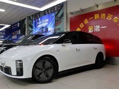 Li Auto i8 Standard Edition - ფოტო 1