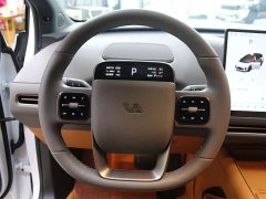 Li Auto i8 Standard Edition - ფოტო 11