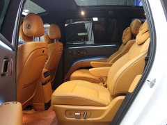 Li Auto i8 Standard Edition - ფოტო 8