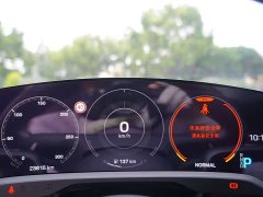 Porsche Taycan - ფოტო 17