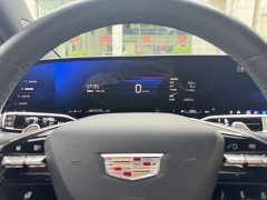 Cadillac XT5 2025 2.0T Platinum - ფოტო 15