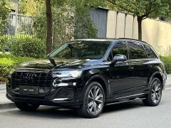 Audi Q7 2022 55 TFSI quattro S line Prestige - ფოტო 1