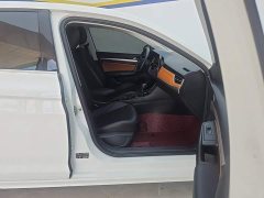 Volkswagen Bora 200TSI DSG Comfort Edition - ფოტო 8
