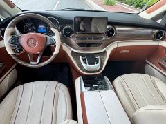 Mercedes-Benz V-Class 2021 V 260 L Long Wheelbase Luxury Edition - ფოტო 9