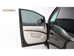 Buick GL8 Land Business Class 652T Premium - ფოტო 11