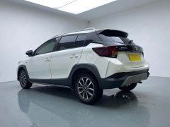 Toyota Yaris L Zhixuan X 1.5L CVT Luxury Plus - ფოტო 4
