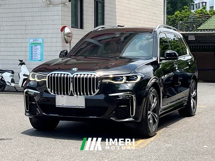 BMW X7 xDrive40i M Sport Luxury Package - ავტომობილი ჩინეთიდან