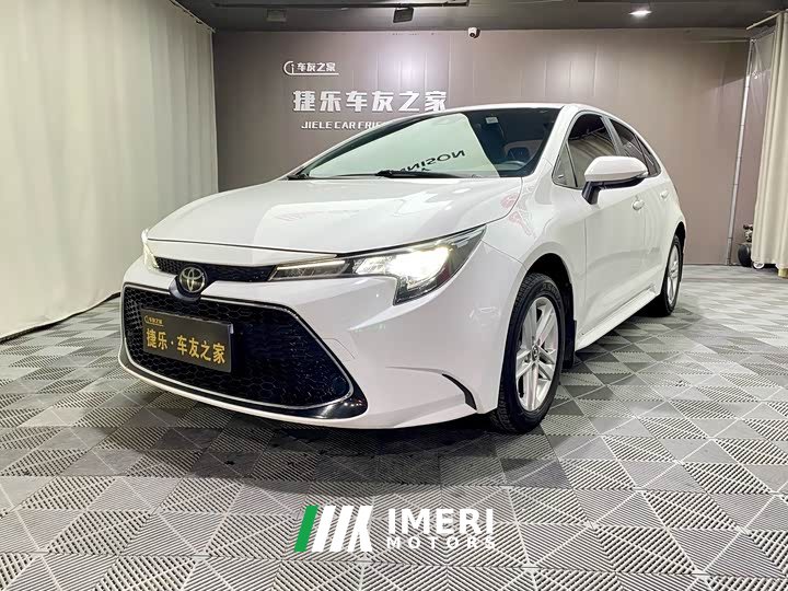 Toyota Corolla 1.8L CVT Luxury